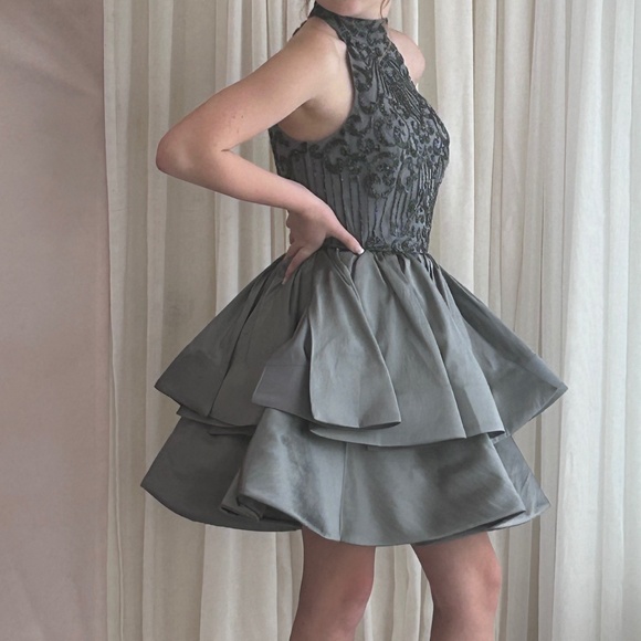 Sherri Hill size 4 - Picture 1 of 2